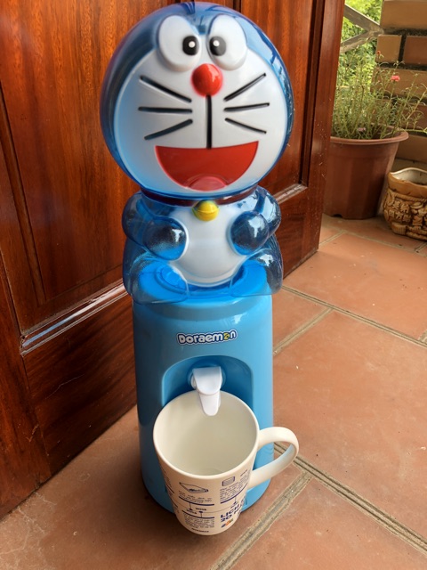 [HÀNG LOẠI 1] Bình Uống Nước Mini Doremon, Kitty Cao Cấp 2 lít Cho Bé
