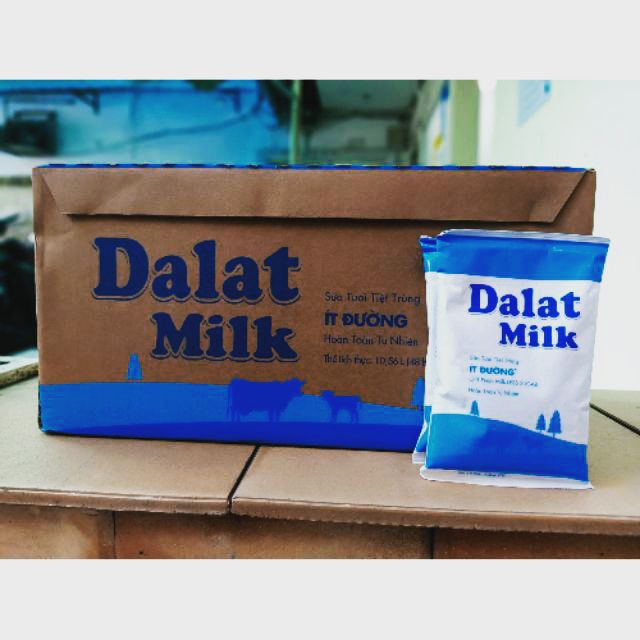 Sữa ít đường của Đà Lạt milk 220ml