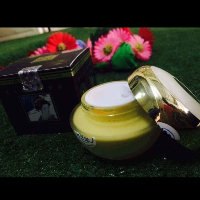 Kem sâm Guoyao Nhật Bản