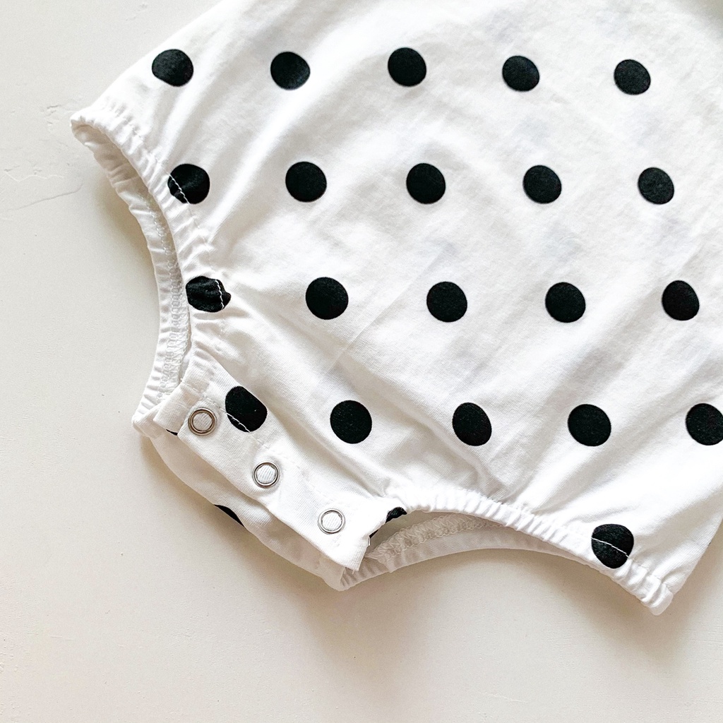 Set áo liền quần + mũ hoạ tiết chấm bi cho trẻ sơ sinh