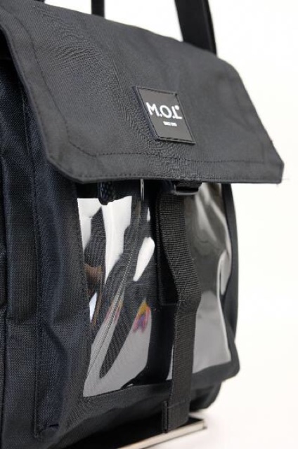 Túi đeo chéo : M.O.L Space Bag