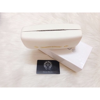 hộp đựng kính Chrome Hearts