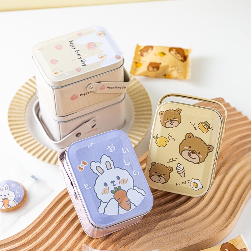 Hộp thiếc có quai xách đựng sticker đu bo góc