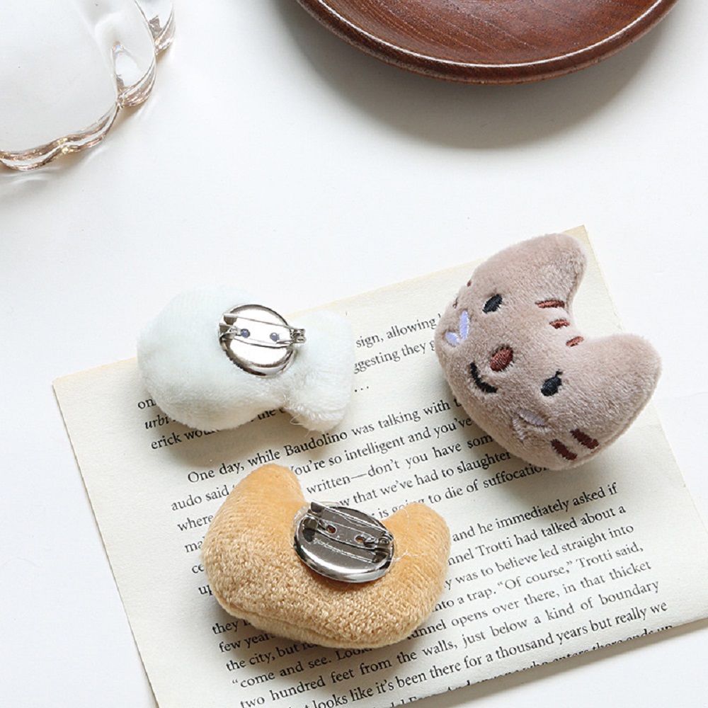 Ghim Cài Áo Hình Mèo Dễ Thương Cho Nữ