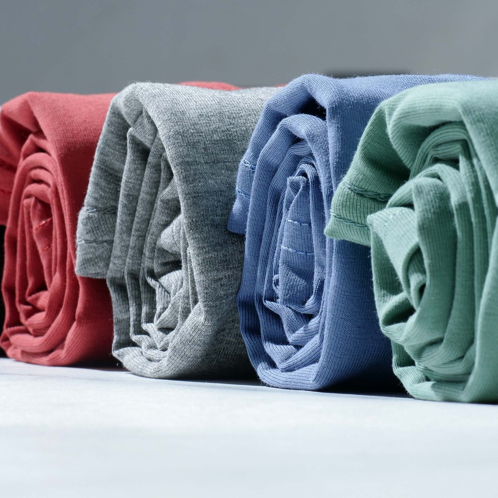 Áo thun trơn cổ tròn basic cotton dày không xù lông cực mềm mịn chất đẹp cao cấp Chiaro