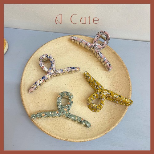 Kẹp Càng Cua Vải Hoa Ngọt Ngào Thời Trang Cho Nữ - Acute