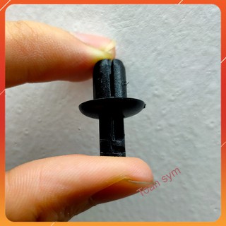 Ốc bấm dàn áo xe star x/sr (4 con)