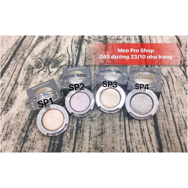 Sáp lót nhũ mắt klavuu