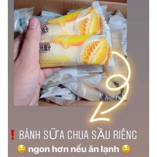 [ 1 cái] Bánh Sữa Chua Sầu Riêng Date 2 Tháng