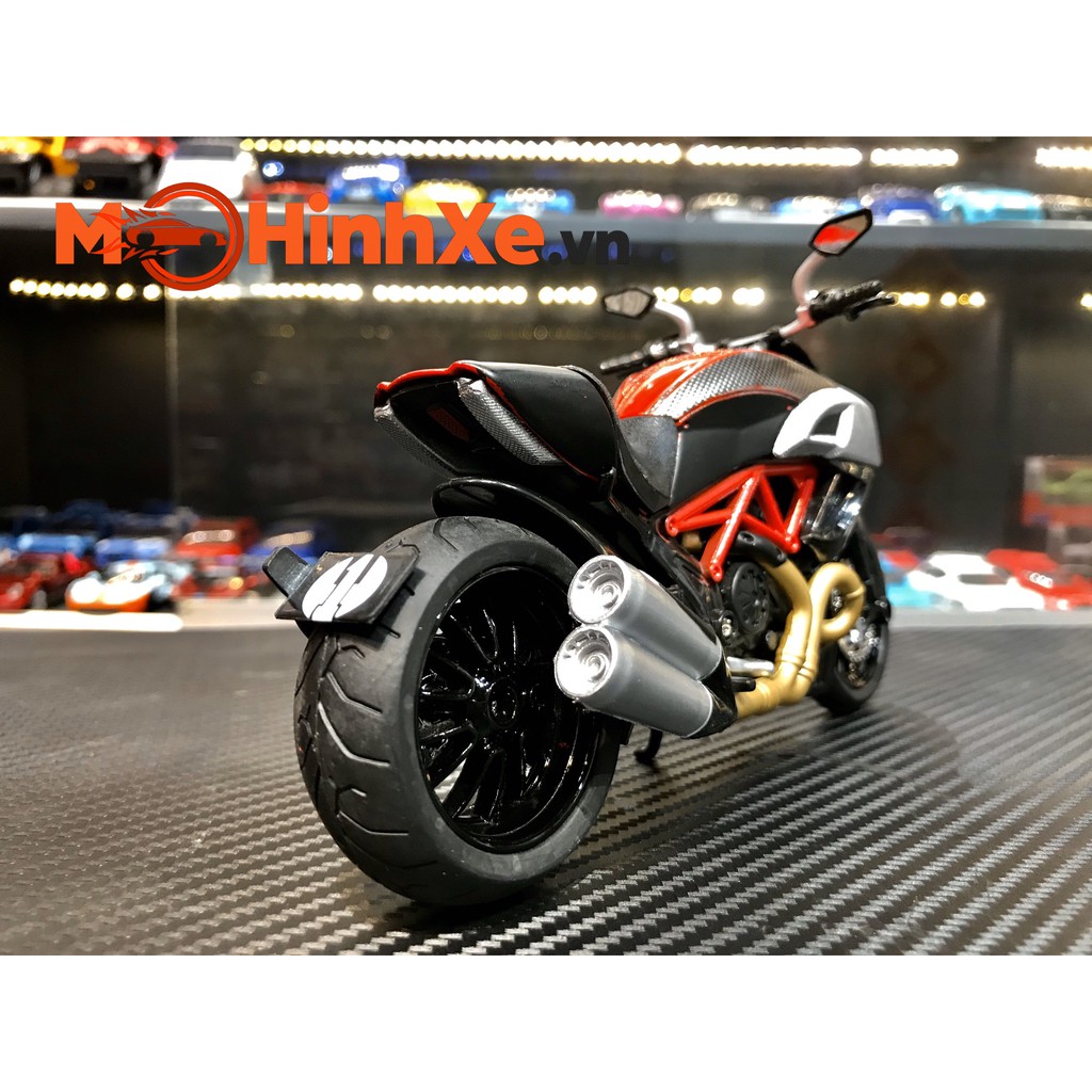 MÔ HÌNH XE DUCATI DIAVEL CARBON 1:12 HÃNG KHÁC