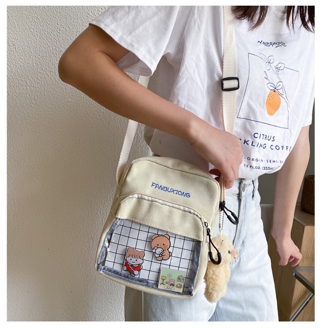 Túi đeo chéo Hàn Quốc siêu xinh k kèm móc khoá( tăng kèm 3 huy hiệu + hàng sẵn)