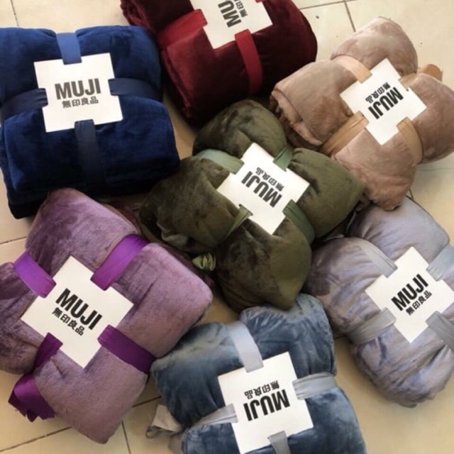 Chăn lông tuyết Muji 1,8kg