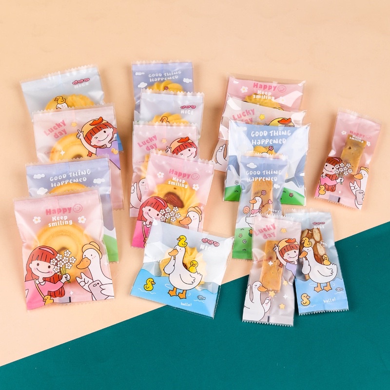 set 95-100 vỏ túi dán keo kt 7x7cm đựng bánh