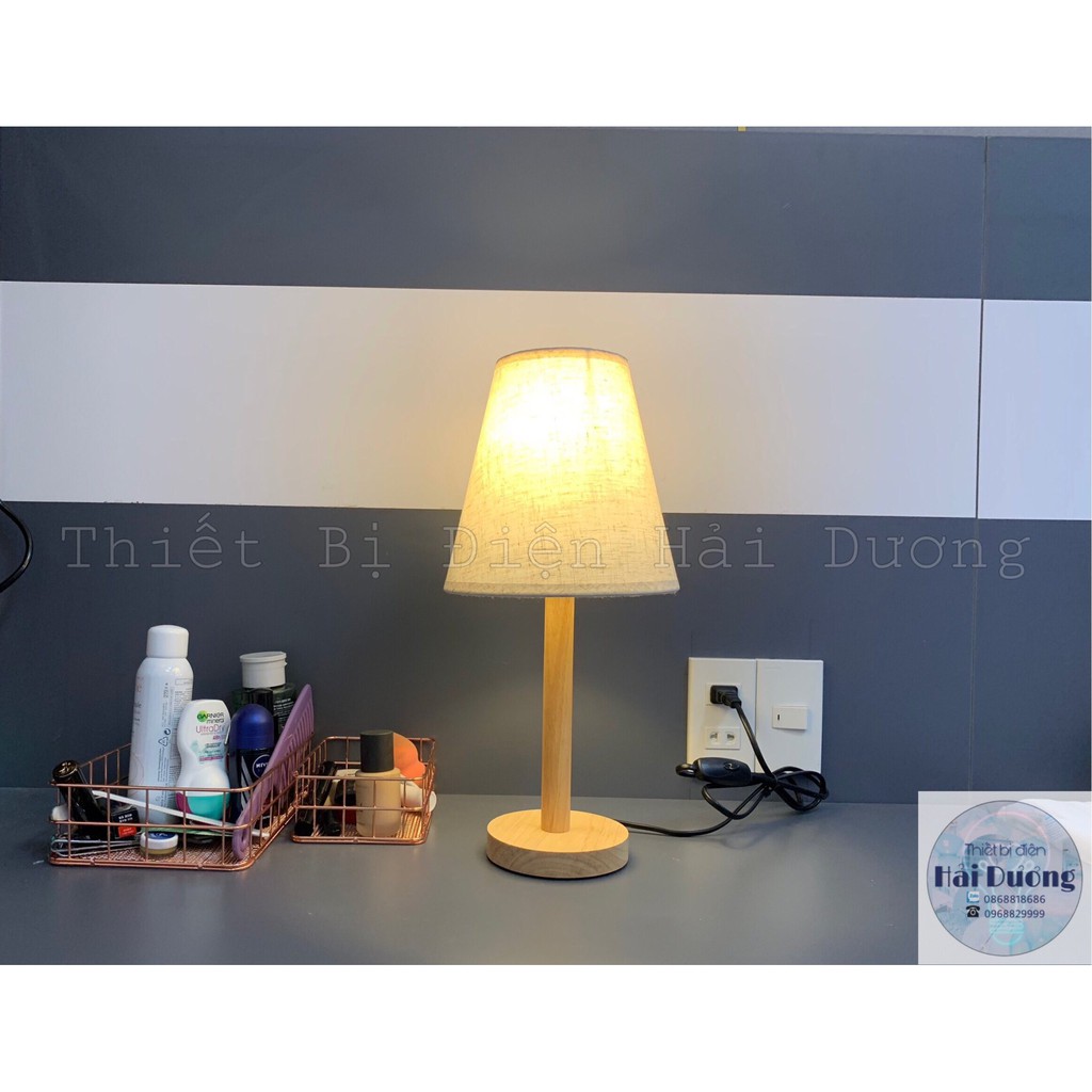 Đèn ngủ để bàn thân gỗ choá vải kiểu dáng cổ điển TN866 + Tặng kèm bóng led - Đèn bàn cao 40cm trang trí decor căn phòng