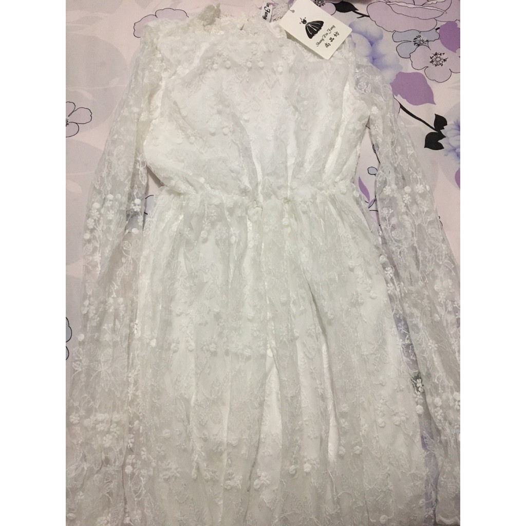 Set váy ren cổ cao dài tay và áo cardigan