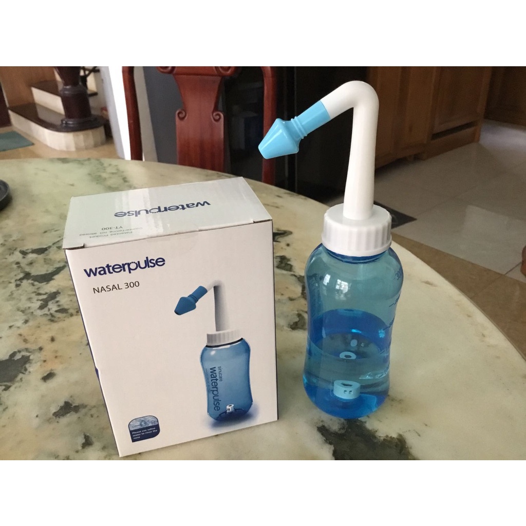 Bình làm sạch mũi water pluskèm 2 vòi rửa mũi người lớn và trẻ em.