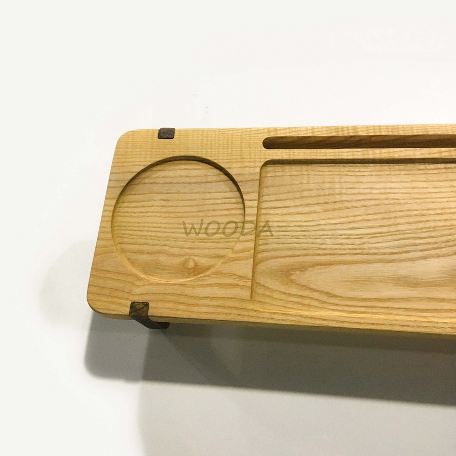 Khay gỗ đa năng để bàn, chân tháo lắp tiện lợi