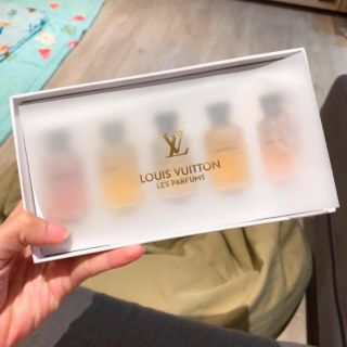 Bộ nước hoa LV 5 chai 10ml