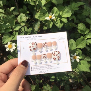 Nailbox thiết kế - Nailbox chân bò sữa hồng