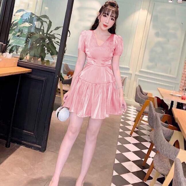 Đầm xoè cực xinh