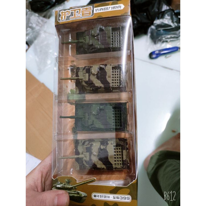 BỘ ĐỒ CHƠI MÔ HÌNH 4 XE 399