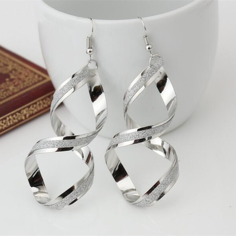 Khuyên tai thiết kế xoắn ốc phong cách Âu Mỹ cá tính thời trang