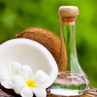 Dầu Dừa Tan Trong Nước ( Coconut Oil Glycereth-8 Esters )