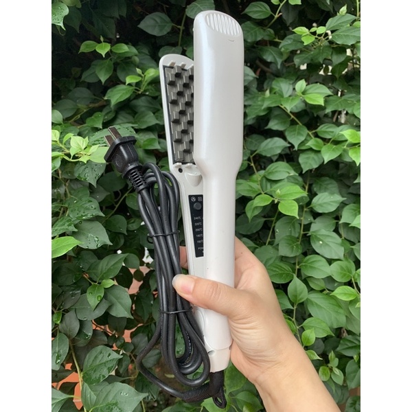 Máy dập xù, dập phồng chân vuông xu hướng mới cực hot