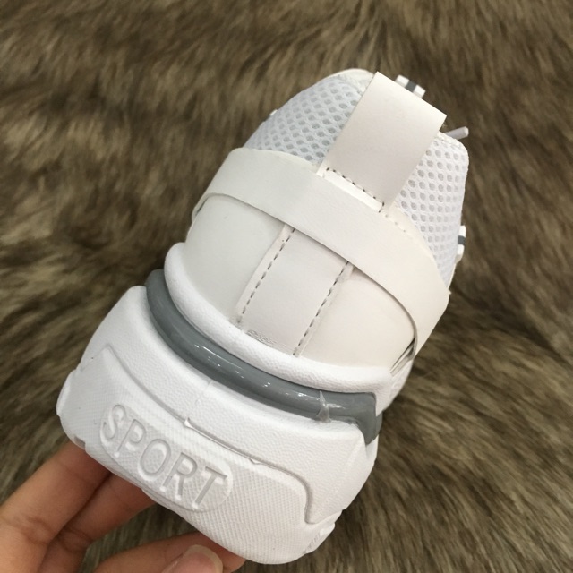 Giầy thể thao nữ_trắng PQ_K6