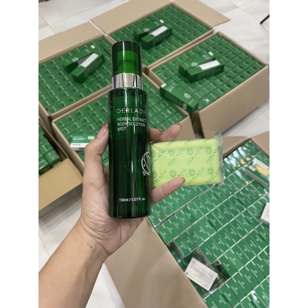 Bộ Đôi Giảm Mụn, Mờ Thâm Body Derladie Herbal Extract Body Solution Mist và Xà Phòng Derladie Cleansing Bar For Blem