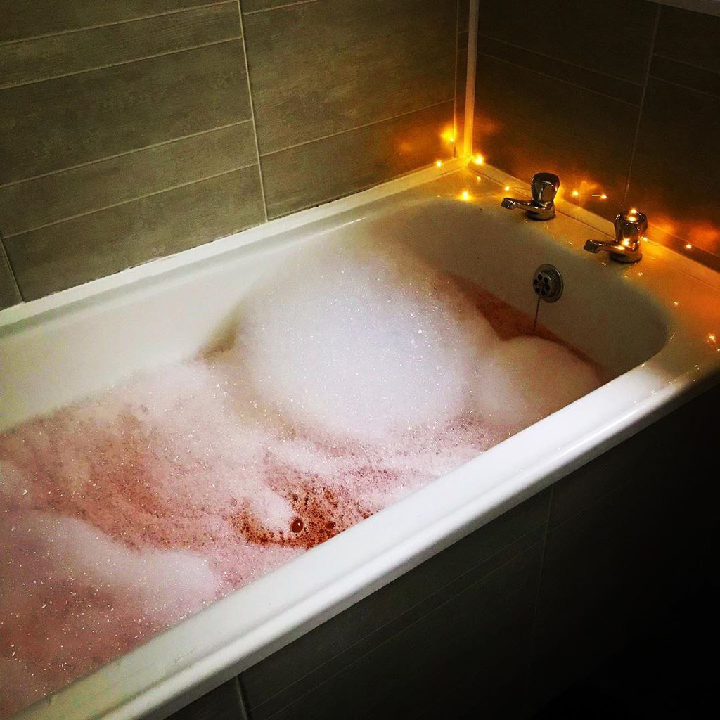 Bánh tạo bọt tắm LUSH - Brightside Bubble Bar | BigBuy360 - bigbuy360.vn