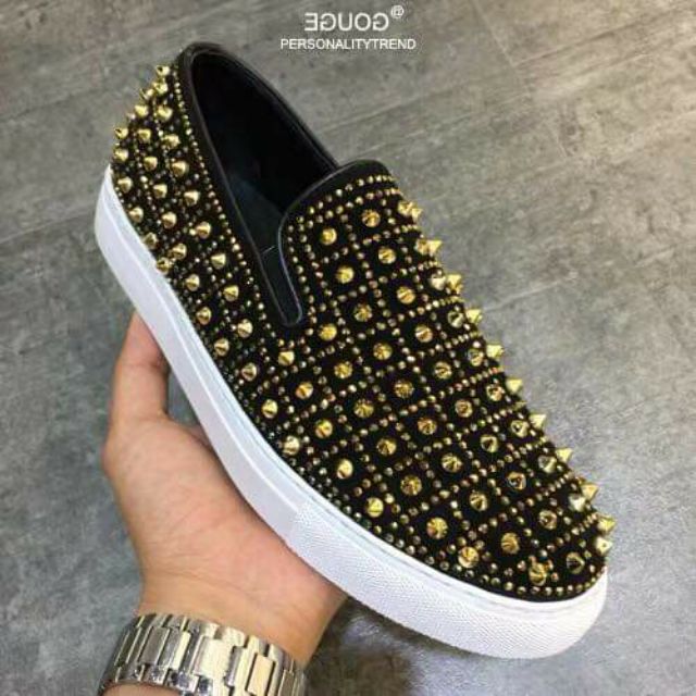 Giày lười đính đinh Louboutin