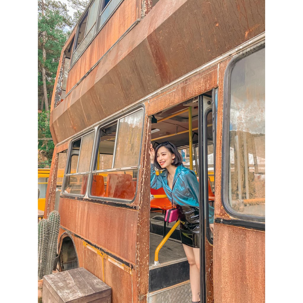 Áo sơ mi lụa mỏng mềm mịn, tay dài, không nhăn, màu trắng, xanh navy Somivn | BigBuy360 - bigbuy360.vn