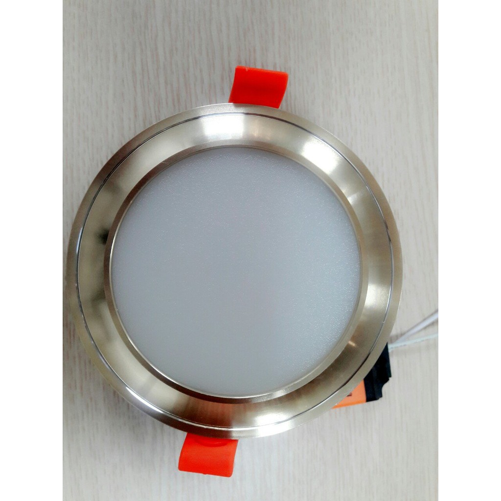 Đèn led âm trần mắt trâu 9w vỏ đồng lắp đặt trần thạch cao, gỗ , bê tông ánh sáng 3 màu trắng , vàng , tự nhiên