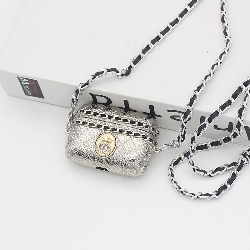 Túi Đeo Chéo Mini Một Dây Màu Đen Đính Đá Phối Dây Xích Trang Trí Hình Son Môi