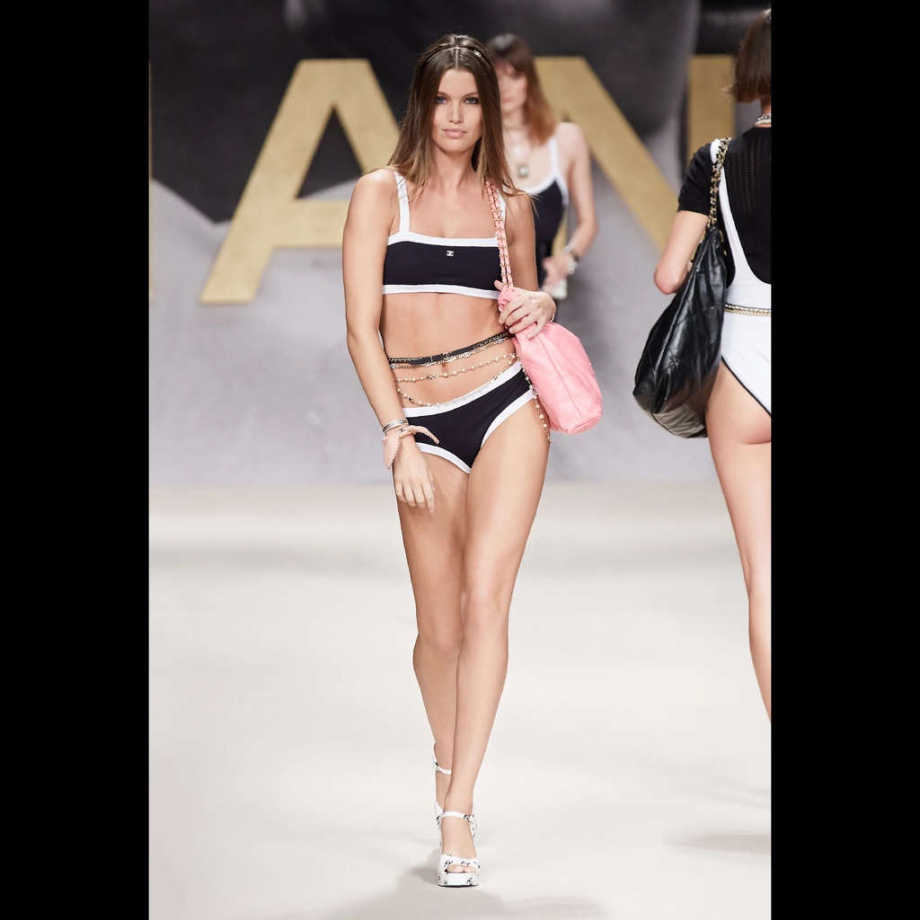 Bộ Đồ Bơi BKINIS Co Giãn Jersey Đen Trắng