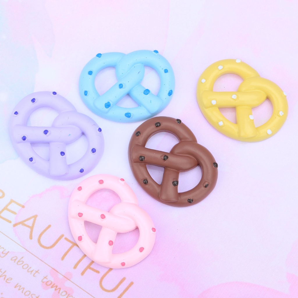 Set 10 Phụ Kiện Trang Trí Ốp Điện Thoại Hình Bánh Quy Và Trái Tim Xinh Xắn