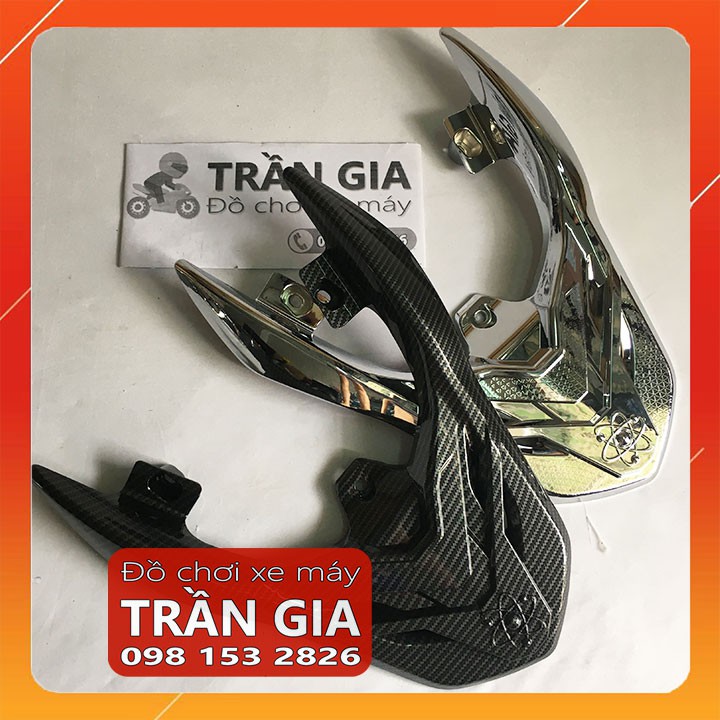 Ốp cảng sau xe vision 2021 tay dắt phụ kiện trang trí