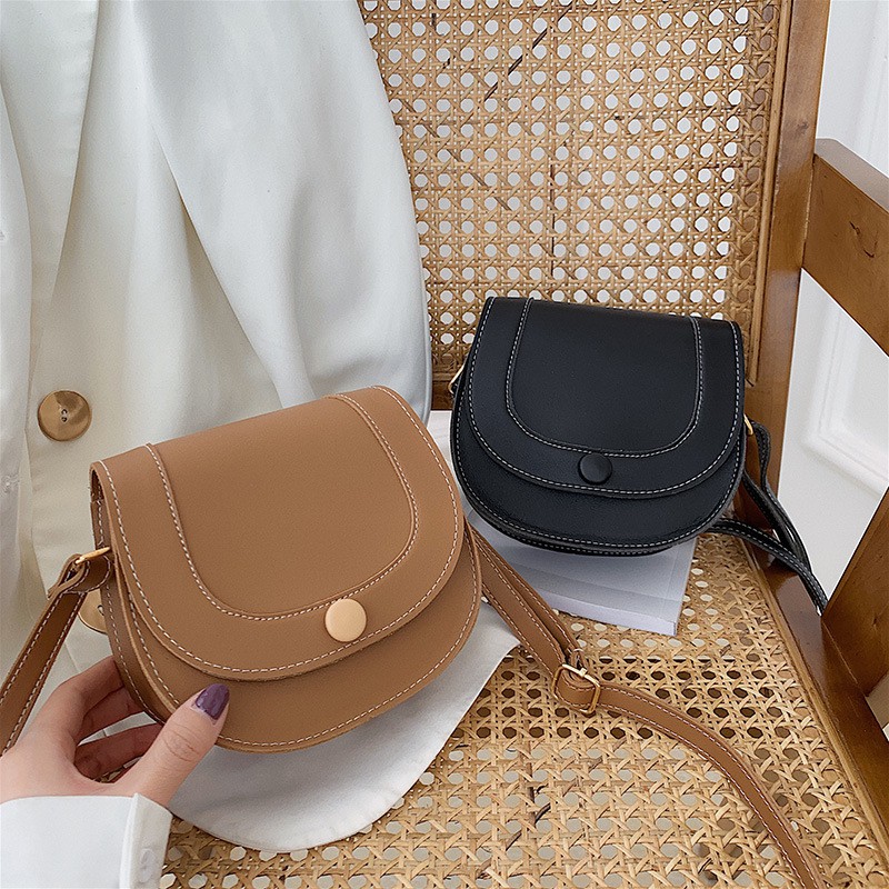 Túi da đeo chéo thời trang dành cho nữ