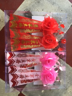 Hoa chủ hôn đám cưới tua