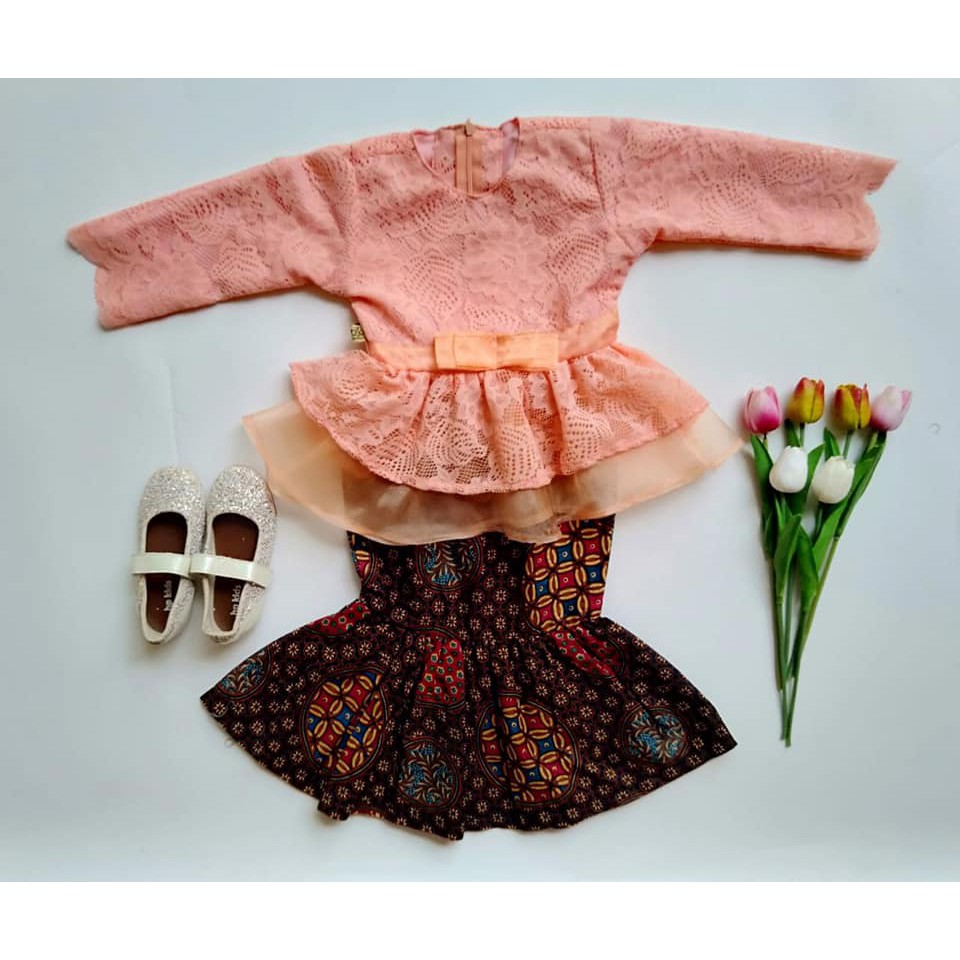 Đầm PEACH màu sắc cho bé từ 5-7 tuổi