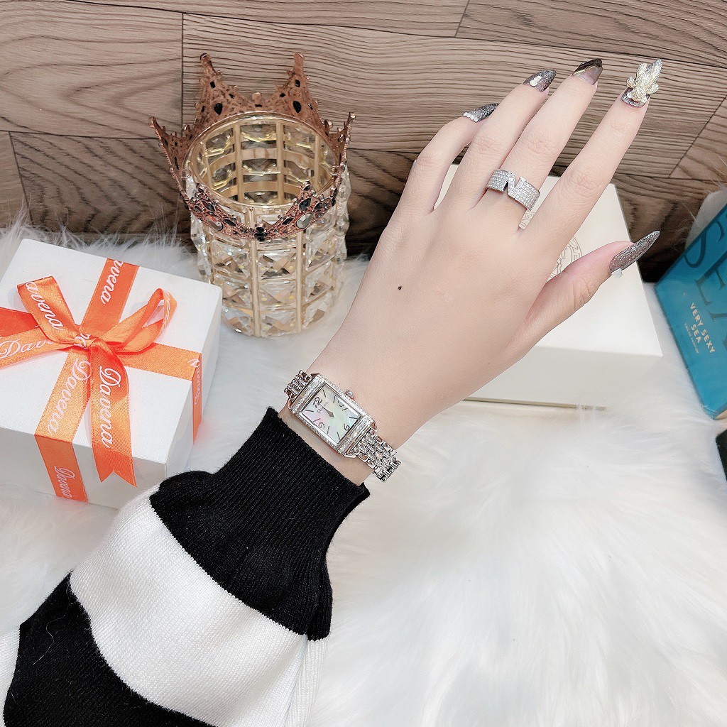 Đồng Hồ Nữ Davena 32000 Silver Chính Hãng 32mm
