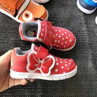 Giày siêu nhẹ quai dán Trainers Performance Disney M&M