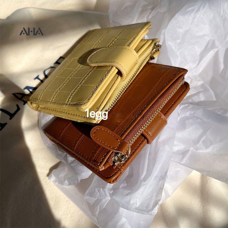 Ví Ngắn Đựng Thẻ / Tiền Xu Nhỏ Gọn Xinh Xắn Phong Cách Retro
