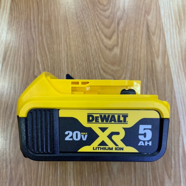 Pin zin Dewalt chính hãng mới bảo hành 1 năm
