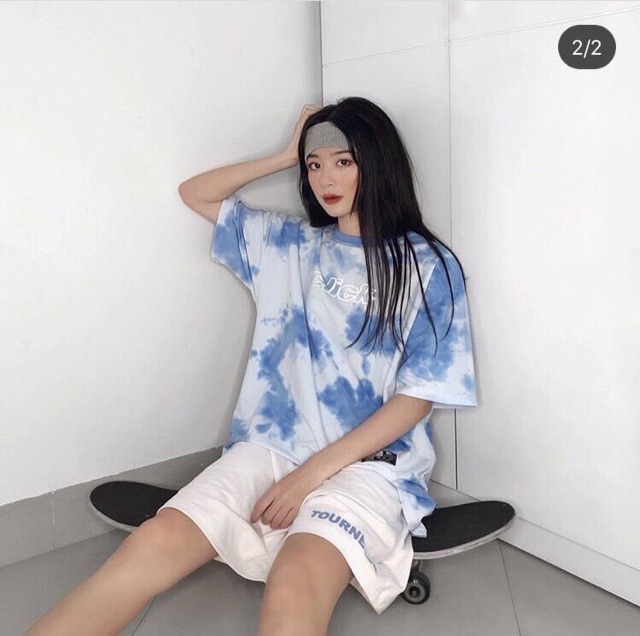 Áo thun tay lỡ loang màu in chữ Click