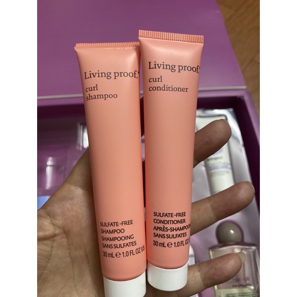 cặp dầu gội + dầu xả living proof