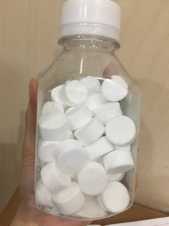 Muối Tinh NaCl pha xúc miệng (lọ 50 viên )