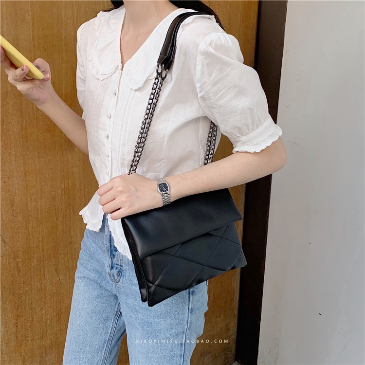 Túi đeo chéo thời trang sành điệu cho nữ | BigBuy360 - bigbuy360.vn