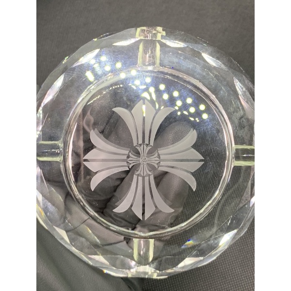 Gạt tàn pha lê Chrome Heart cao cấp fullbox.